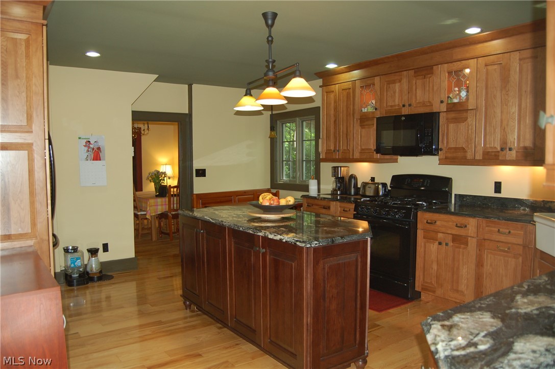 117 Miles Road Chagrin Falls, OH 44022 - Photo 10 of 24 Gallery Image 10