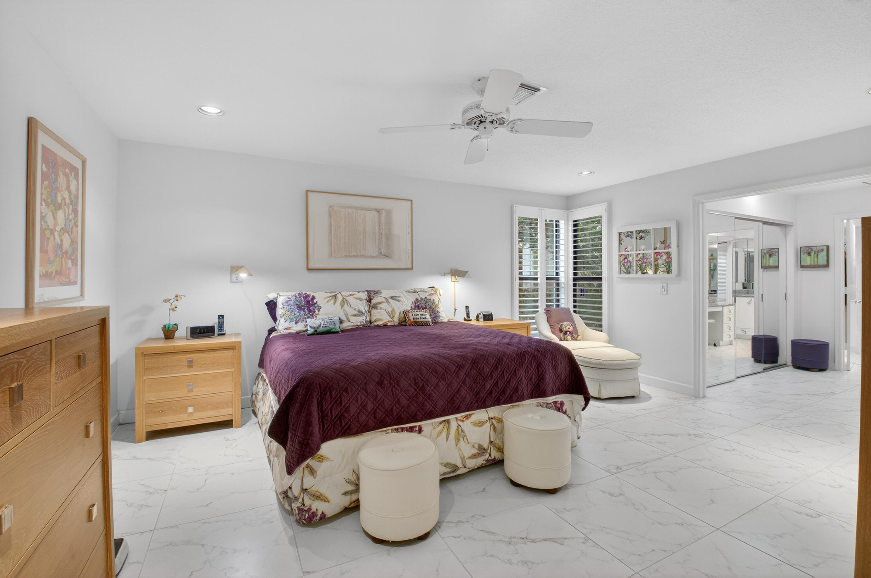 19620 Sawgrass Circle, Unit 2802 Boca Raton, FL 33434 - Photo 16 of 79 PRIMARY BEDROOM