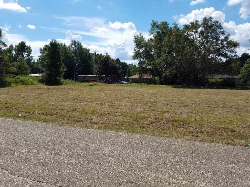 200 Terrace Street Atmore, AL 36502 - Photo 1 of 5