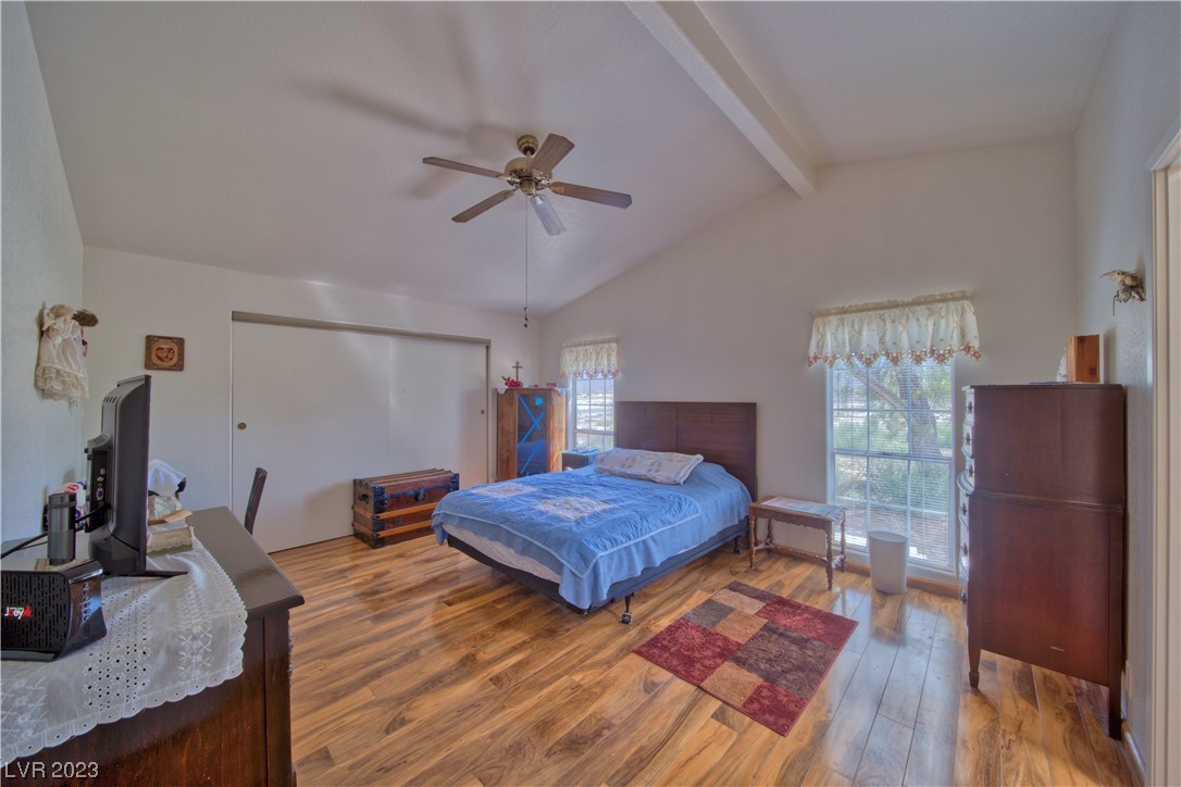 3981 North Blagg Road Pahrump, NV 89060 - Photo 21 of 31 Large primary room