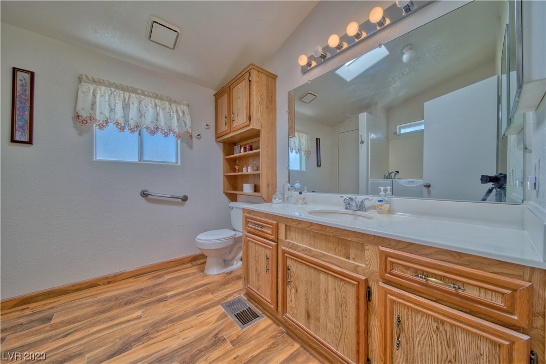 3981 North Blagg Road Pahrump, NV 89060 - Photo 24 of 31 Primary bath