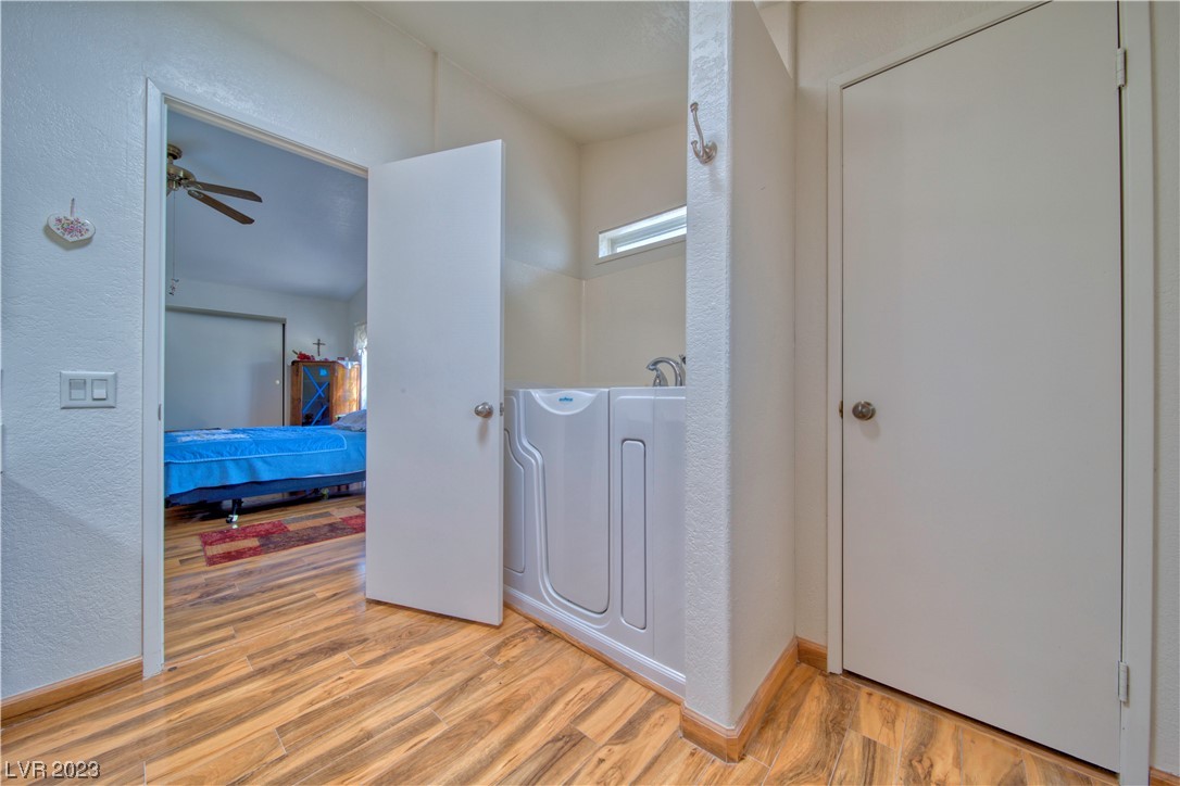 3981 North Blagg Road Pahrump, NV 89060 - Photo 25 of 31 walk-in tub