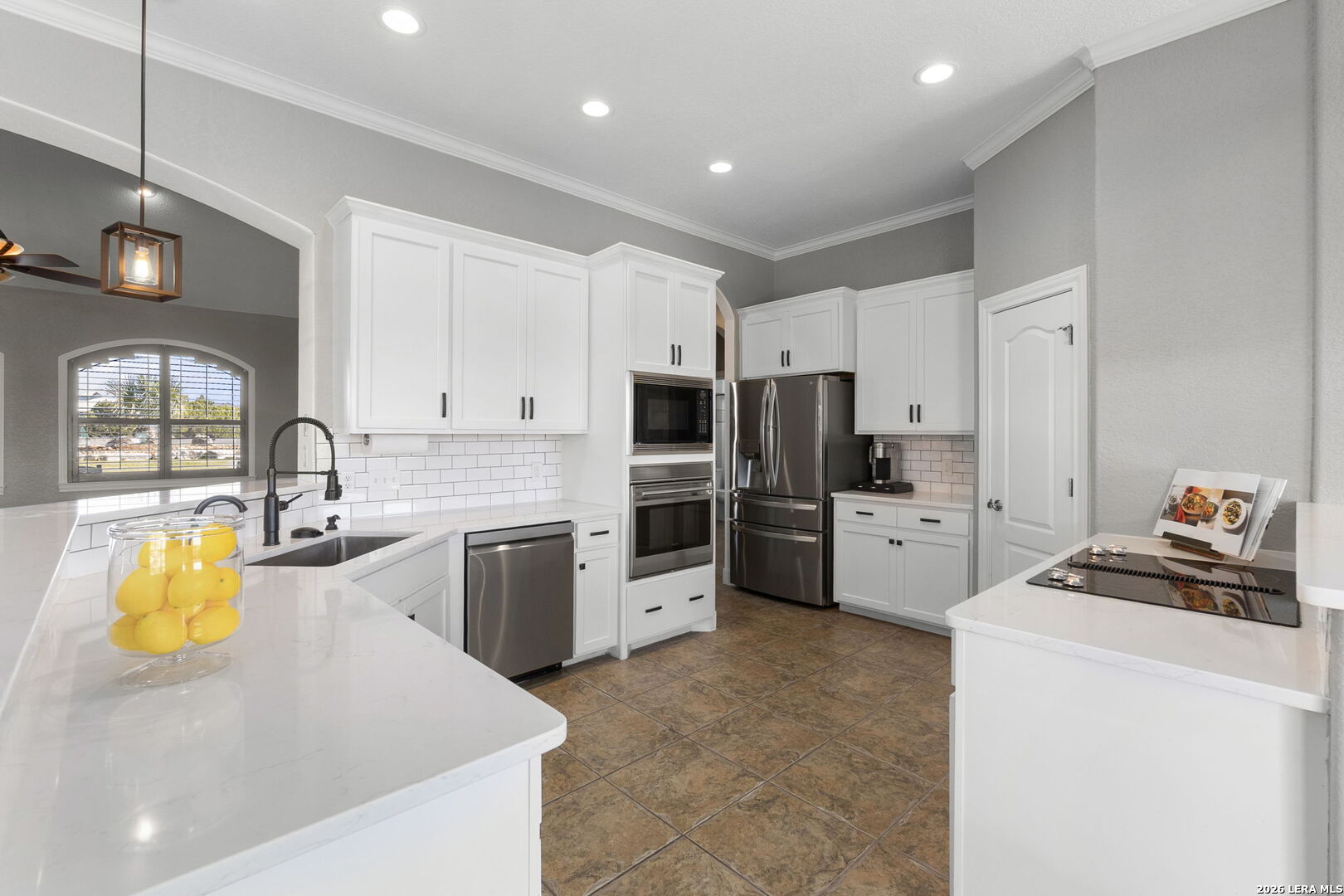 616 Blue Diamond Boerne, TX 78006 - Photo 10 of 34