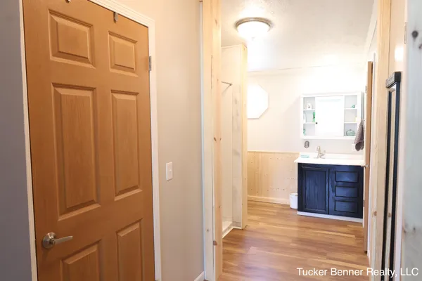 $299,700 | 3696 South Cobmoosa Trail, Hesperia, MI 49421