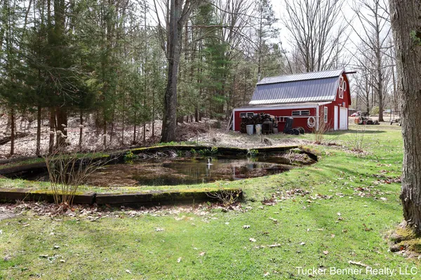$299,700 | 3696 South Cobmoosa Trail, Hesperia, MI 49421
