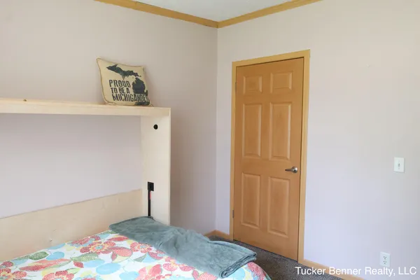 $299,700 | 3696 South Cobmoosa Trail, Hesperia, MI 49421