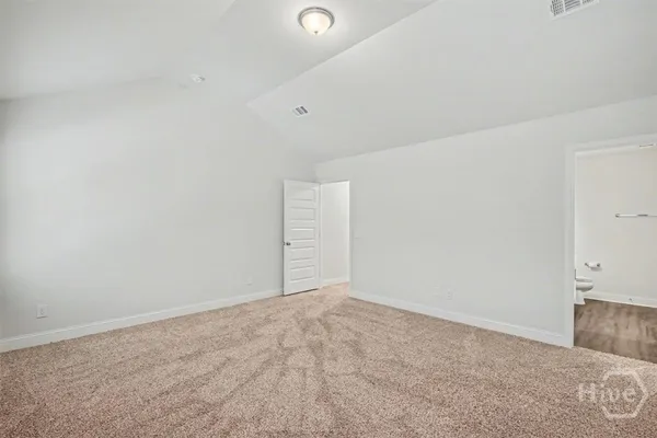 $2,300 | 87 Stafford Loop, Richmond Hill, GA 31324