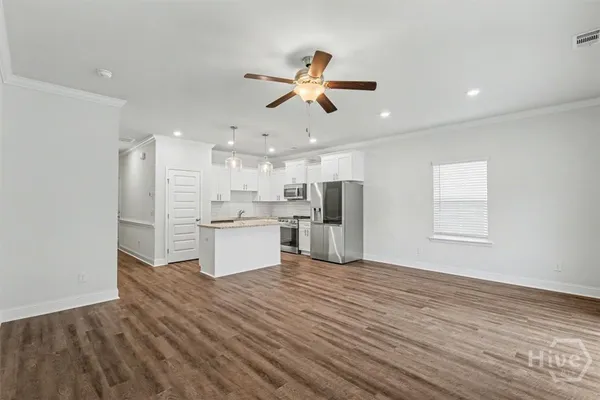 $2,300 | 87 Stafford Loop, Richmond Hill, GA 31324