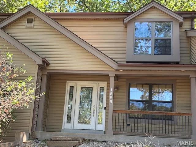 $449,900 | 1599 Paradise Valley Drive, High Ridge, MO 63049