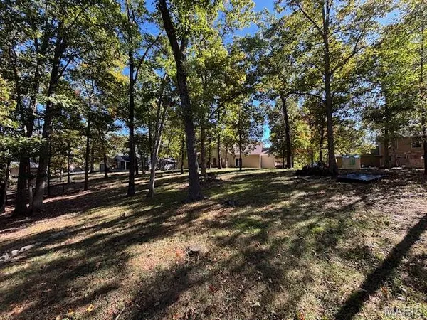 $439,900 | 1599 Paradise Valley Drive, High Ridge, MO 63049