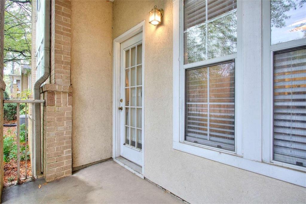 240 Renaissance Parkway Northeast, Unit 116 Atlanta, GA 30308 - Photo 3 of 42 a view of front door