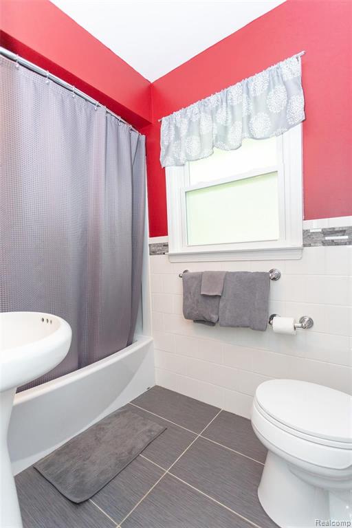 3539 Kenmore Road Berkley, MI 48072 - Photo 14 of 50