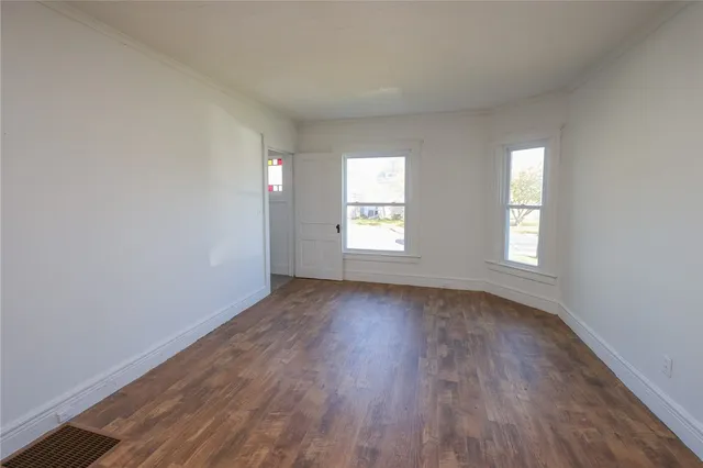 $229,900 | 196 West Avenue, Canandaigua City, NY 14424