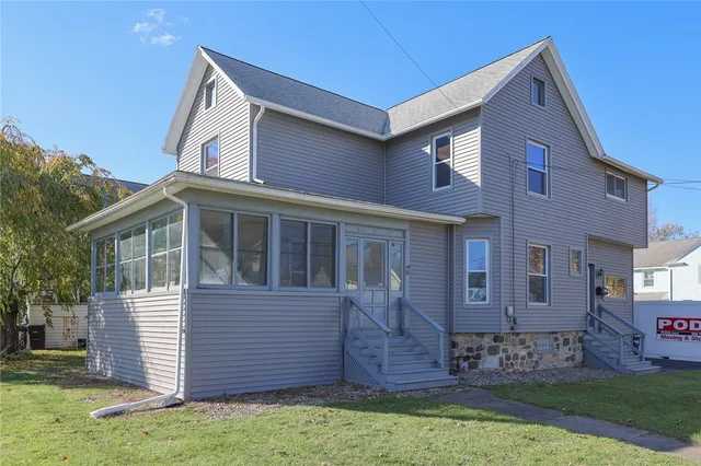 $229,900 | 196 West Avenue, Canandaigua City, NY 14424