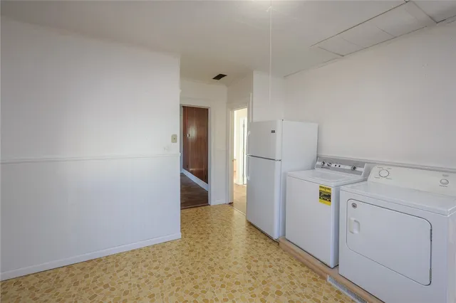 $229,900 | 196 West Avenue, Canandaigua City, NY 14424