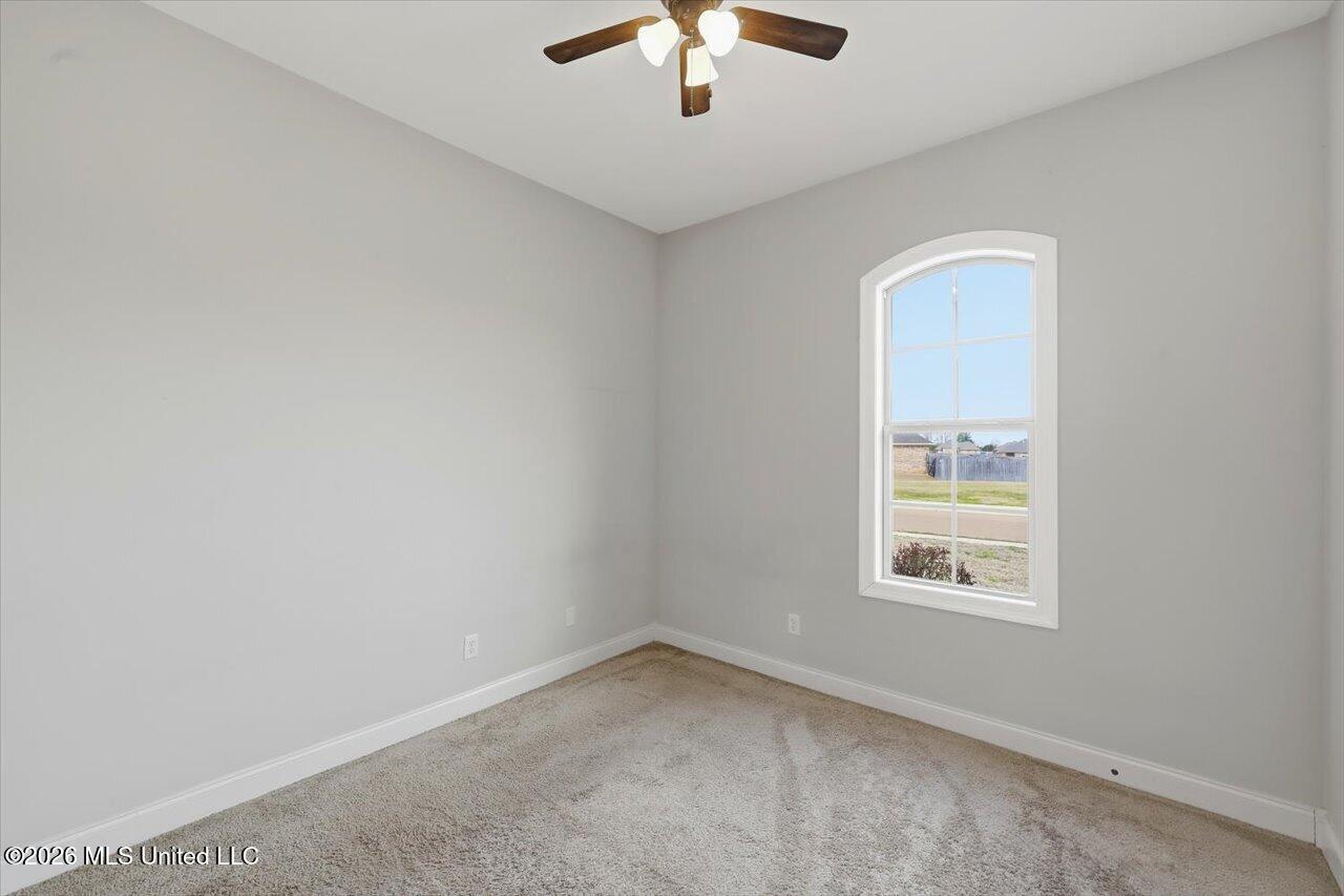 142 Western Ridge Circle Canton, MS 39046 - Photo 26 of 40 25-142 Western Ridge Cir _ Home Tours MS