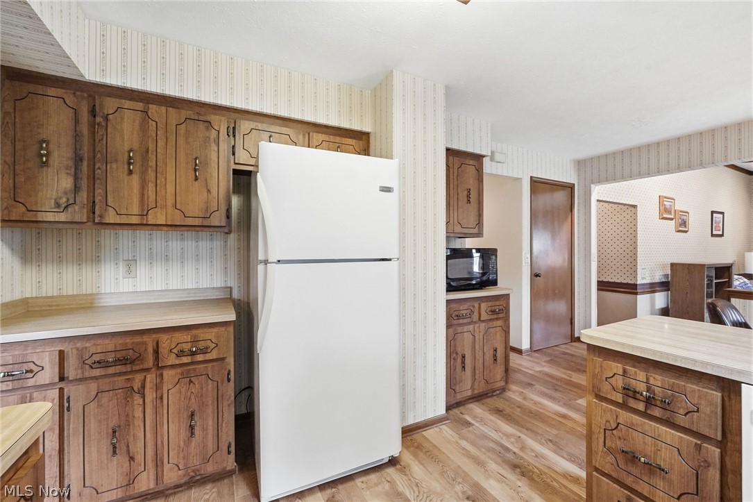 13176 Whitney Road Strongsville, OH 44136 - Photo 12 of 50 Gallery Image 12