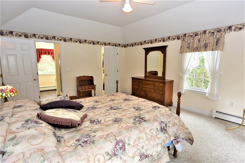 87 Lancaster Road Clinton, MA 01510 - Photo 23 of 30