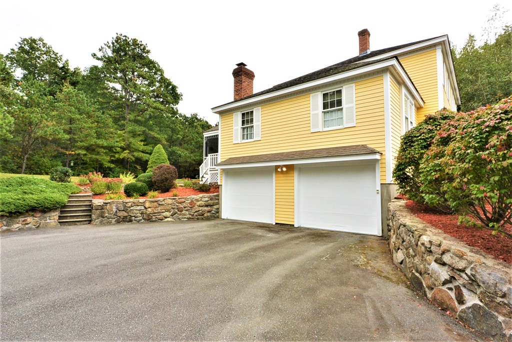 87 Lancaster Road Clinton, MA 01510 - Photo 27 of 30