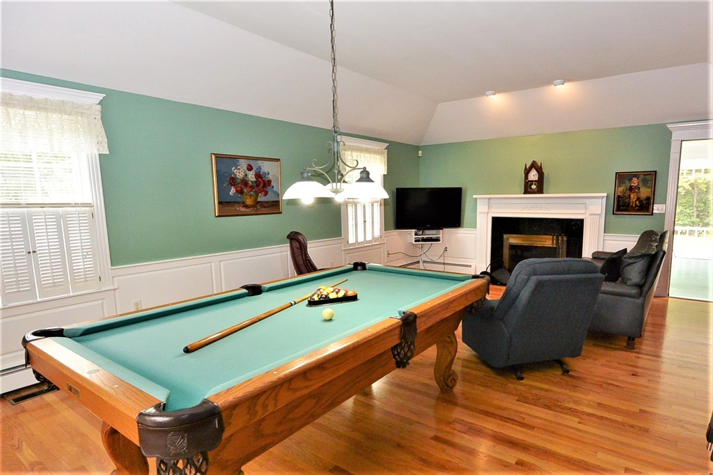 87 Lancaster Road Clinton, MA 01510 - Photo 8 of 30