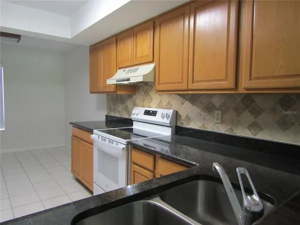 $1,600 | 6191 Timberlake Drive, Unit A6, Sarasota, FL 34243