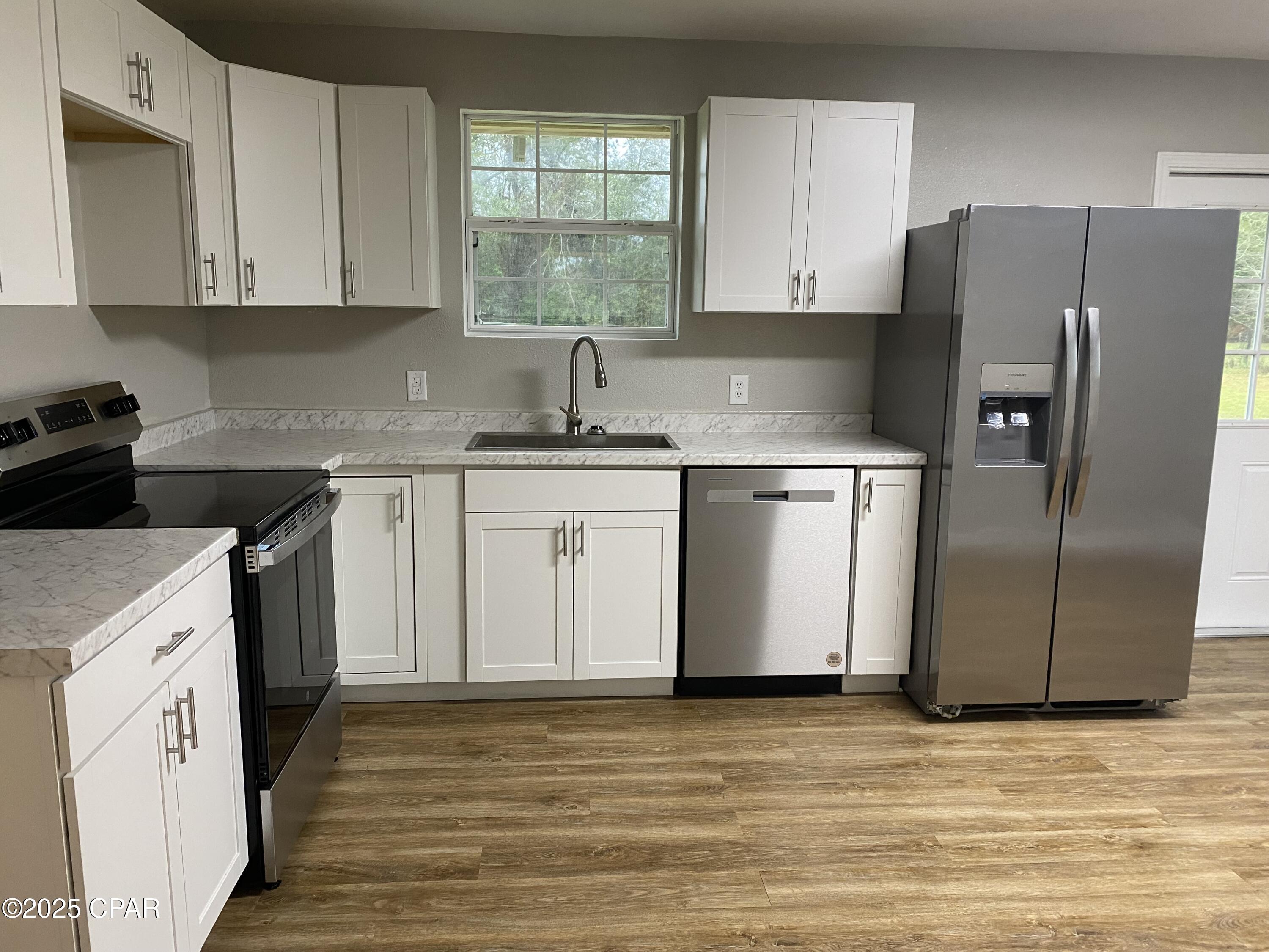 2615 Wynn Road Marianna, FL 32448 - Photo 3 of 13