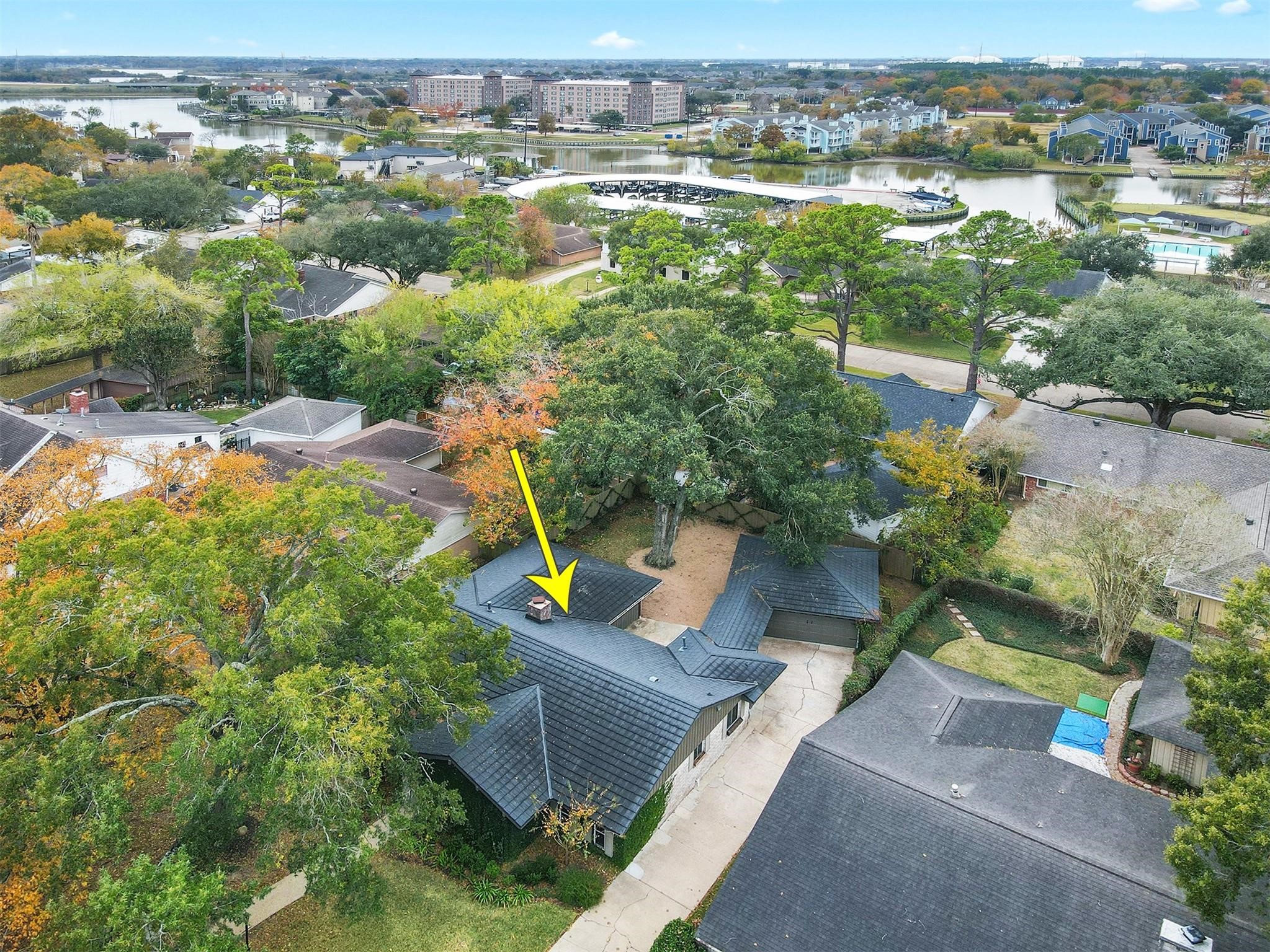 18306 Barbuda Lane Houston, TX 77058 - Photo 4 of 25 an aerial view of multiple houses with yard