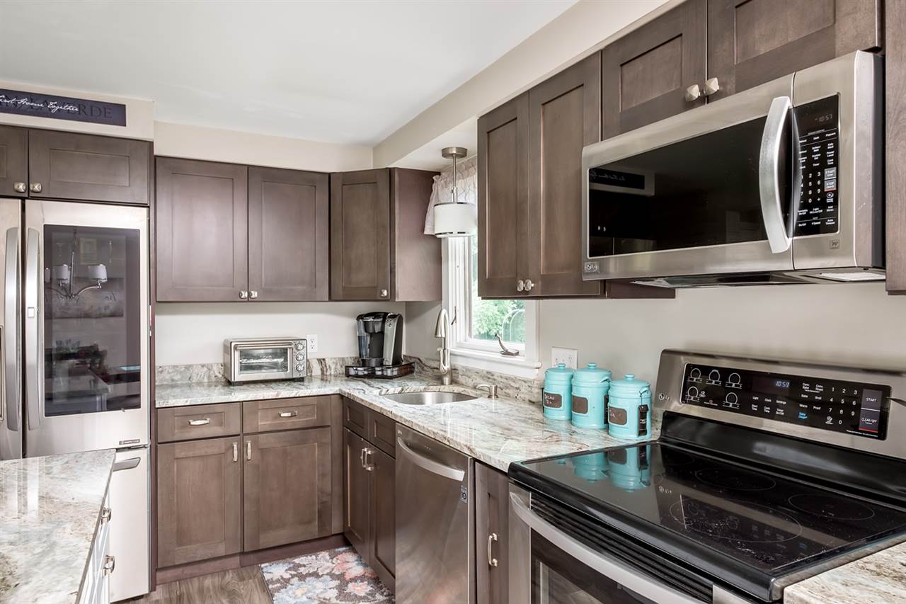 110 Beech Ridge Road York, ME 03909 - Photo 3 of 36