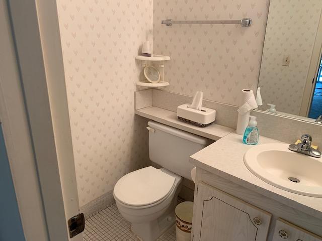 445 Fanshaw K Boca Raton, FL 33434 - Photo 11 of 18 IMG_7640
