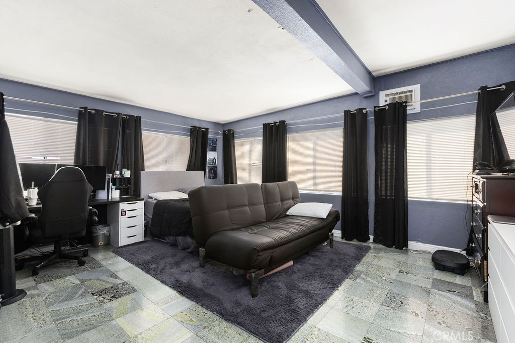 1511 Dominguez Ranch Road Corona, CA 92878 - Photo 29 of 40 Downstairs bedroom