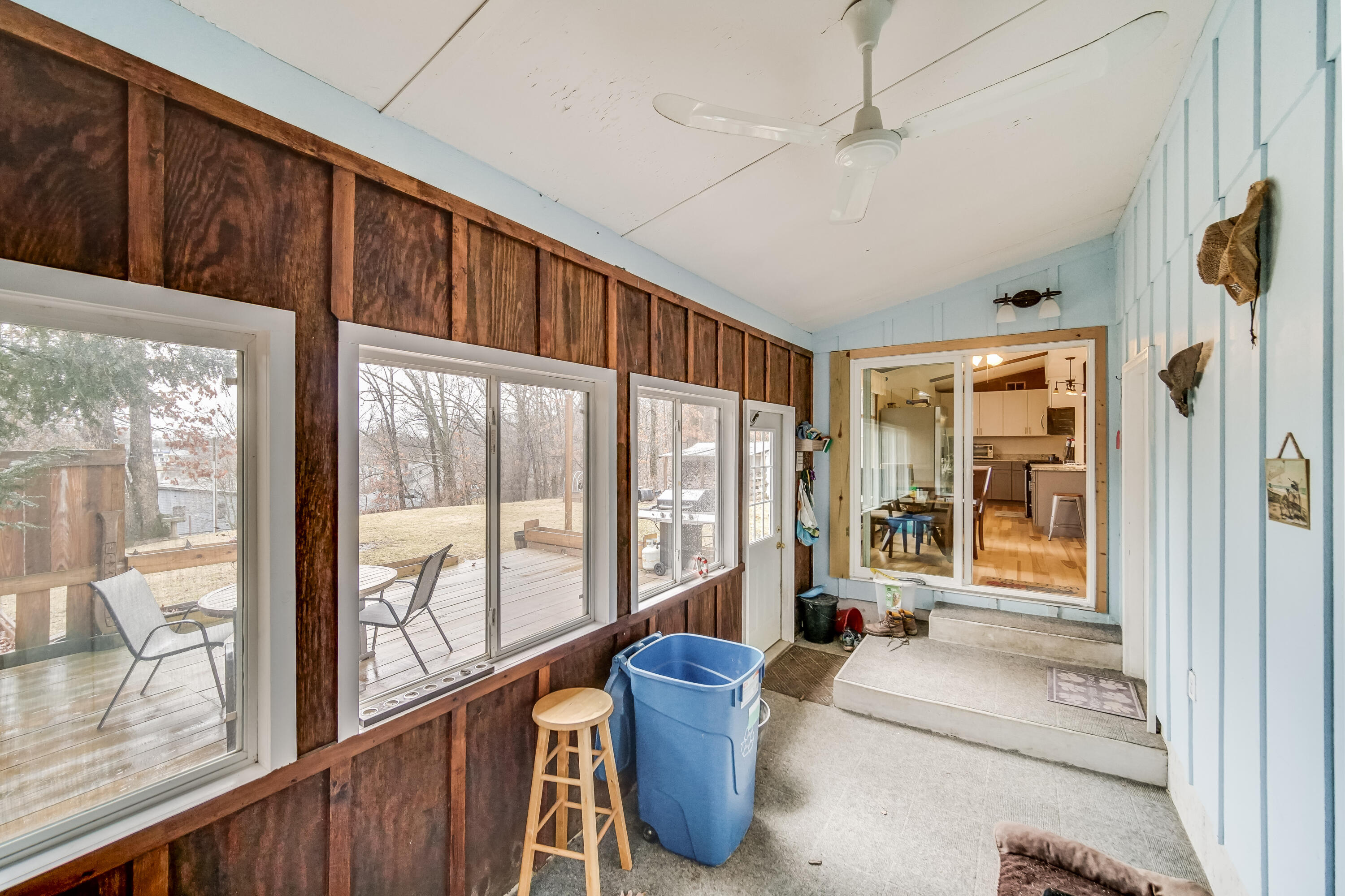5203 Vasa Terrace Lowell, IN 46356 - Photo 16 of 33 a living room with furniture