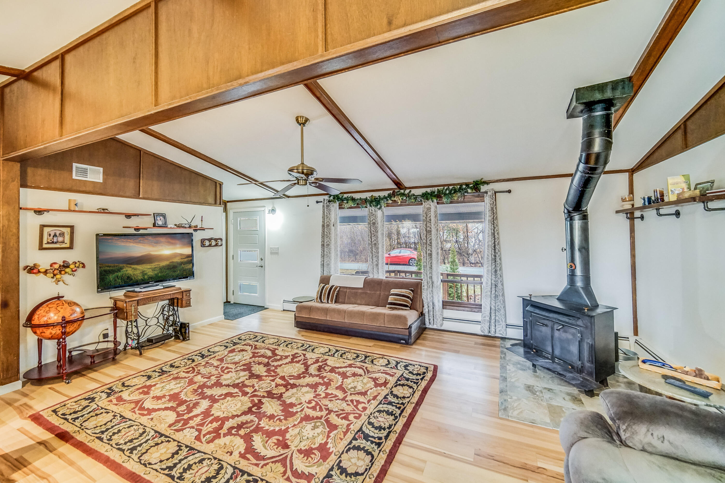 5203 Vasa Terrace Lowell, IN 46356 - Photo 5 of 33 a living room with furniture and a flat screen tv