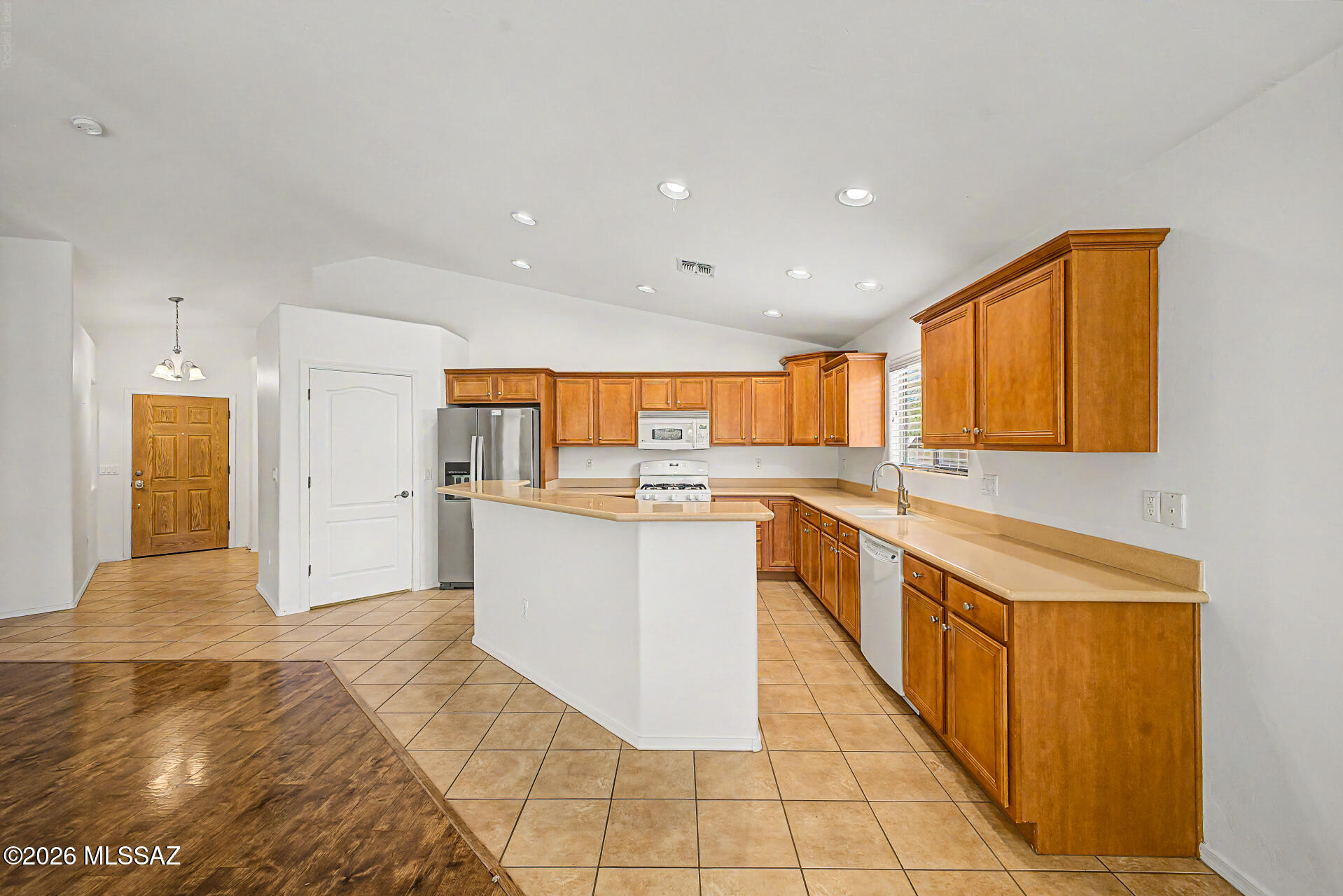 473 South Stone Bench Road Vail, AZ 85641 - Photo 16 of 37