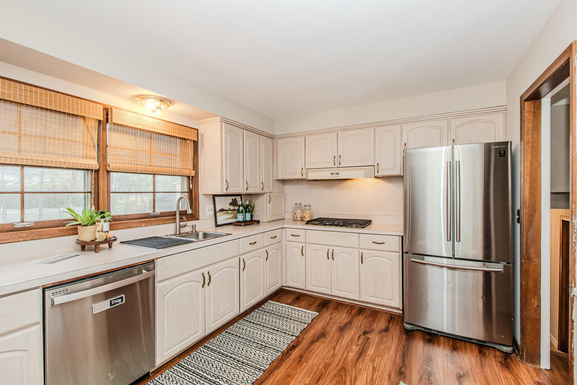 539 South Sheldon Road Plymouth, MI 48170 - Photo 17 of 54 15
