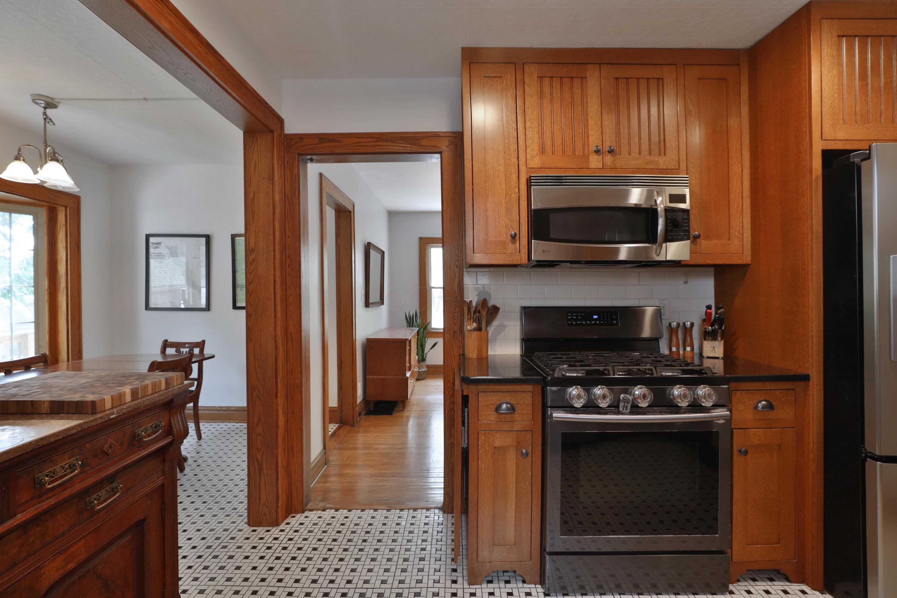 203 Winthrop Road Columbus, OH 43214 - Photo 18 of 60 103-Winthrop-23