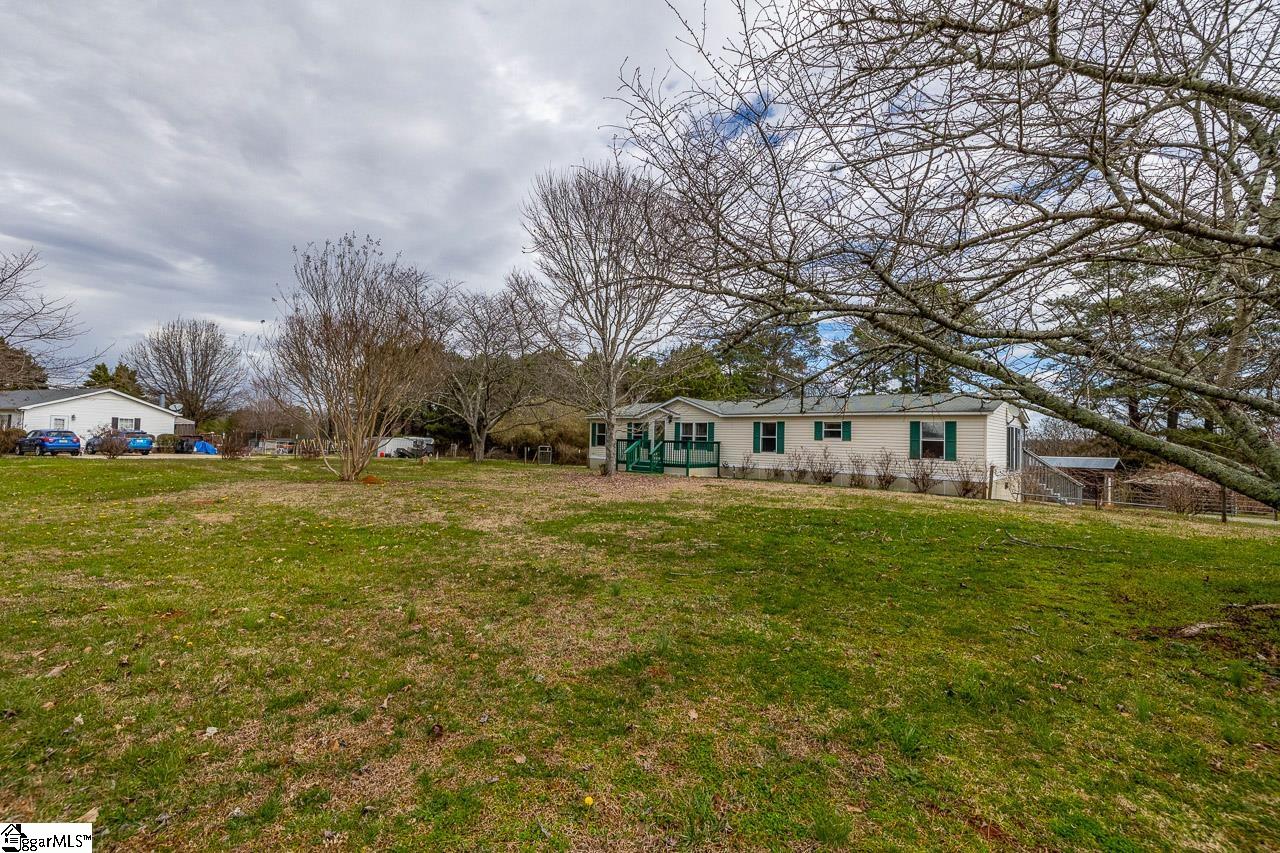 2107 Reedy Fork Road Pelzer, SC 29669 - Photo 4 of 28