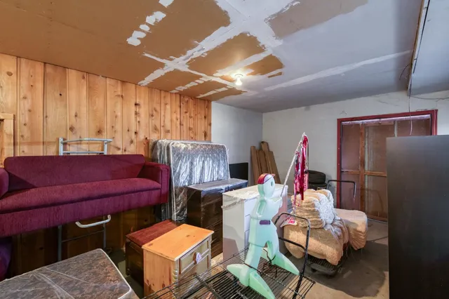 $435,000 | 43125 Road 80, Dinuba, CA 93618