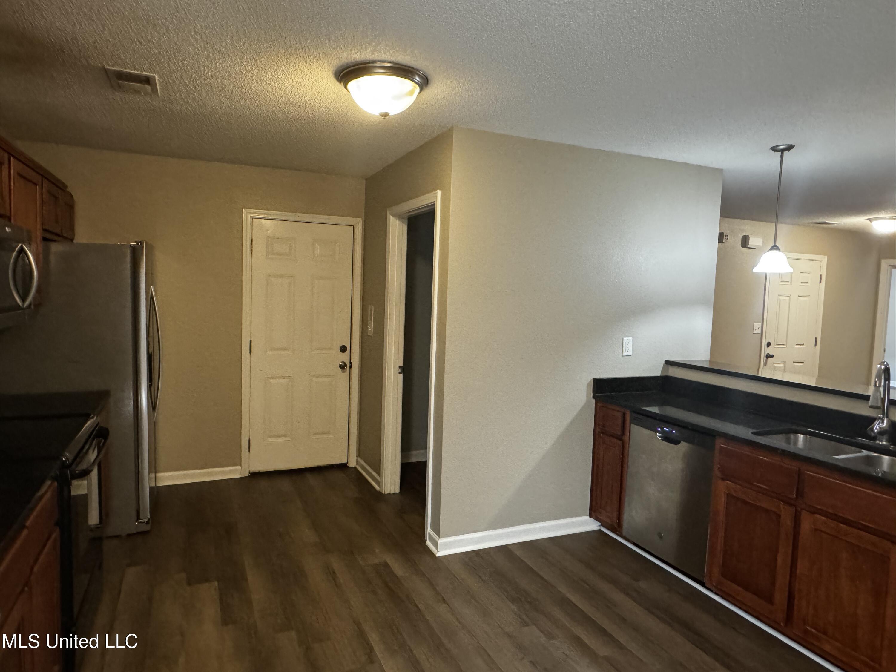 4052 Colton Drive Olive Branch, MS 38654 - Photo 12 of 35 5