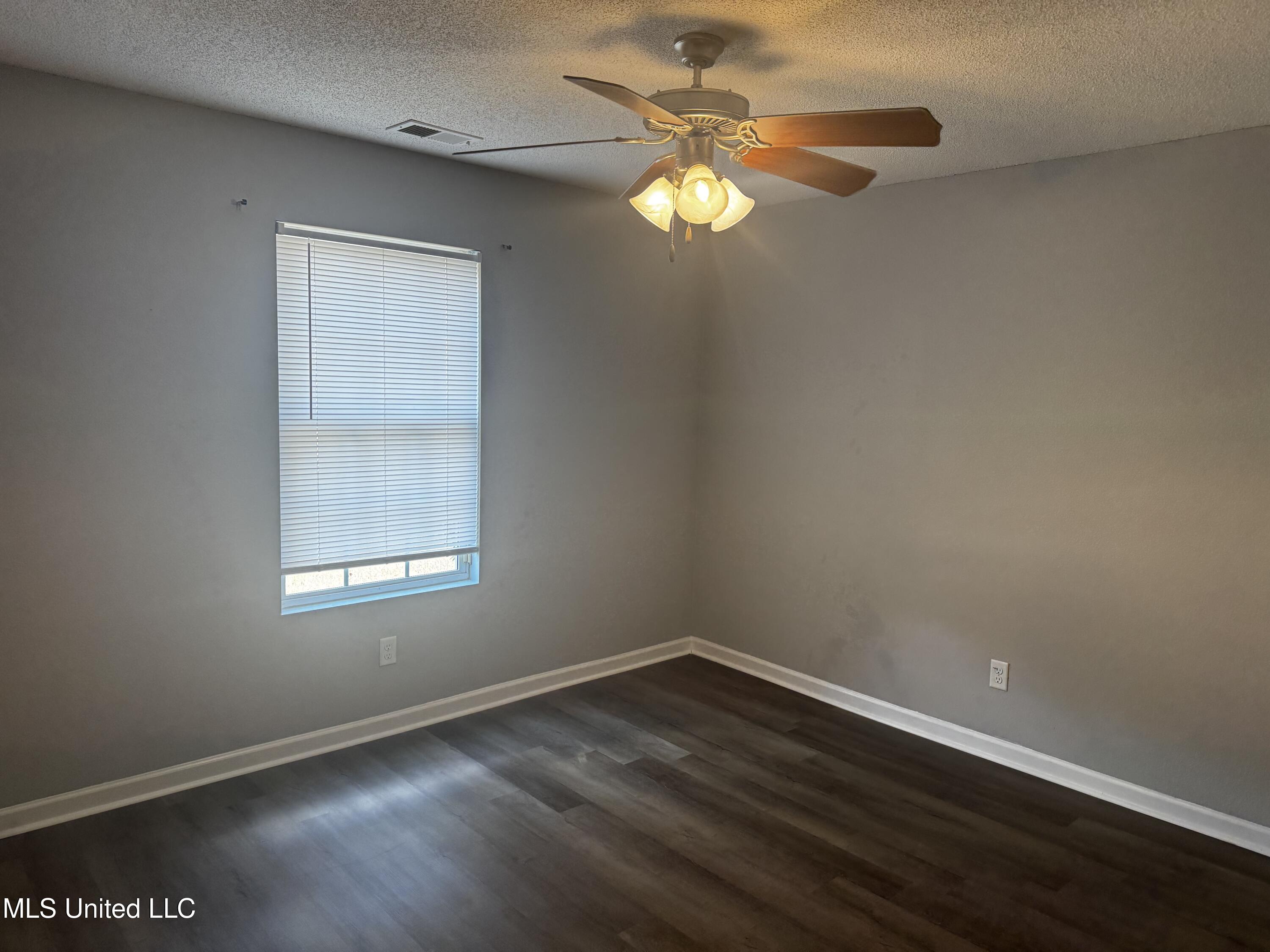 4052 Colton Drive Olive Branch, MS 38654 - Photo 17 of 35 Bedroom