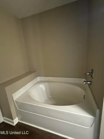 $2,100 | 4052 Colton Drive, Olive Branch, MS 38654