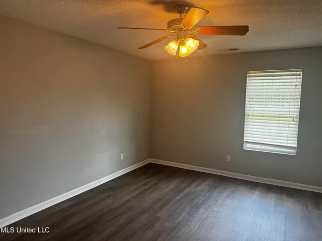 $2,100 | 4052 Colton Drive, Olive Branch, MS 38654