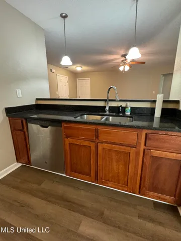 $2,100 | 4052 Colton Drive, Olive Branch, MS 38654