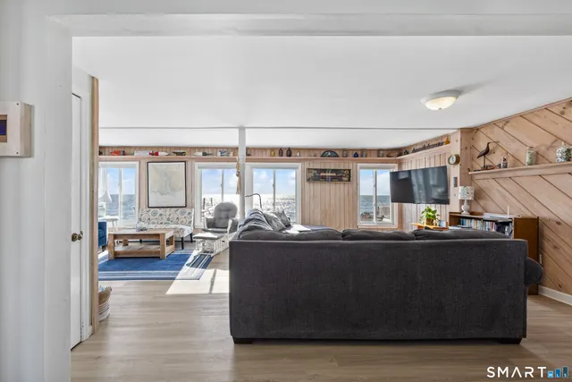 $4,500 | 33 Beach Road West, Old Saybrook, CT 06475