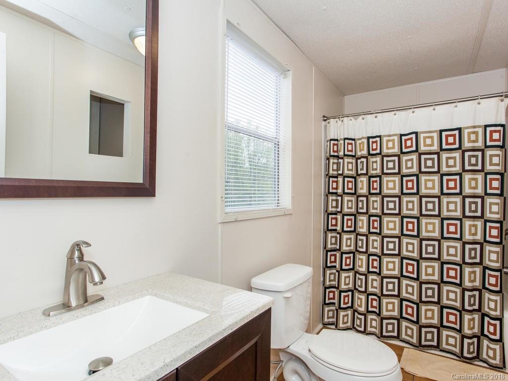 210 Governors View Road Asheville, NC 28805 - Photo 17 of 26 Gallery Image 17
