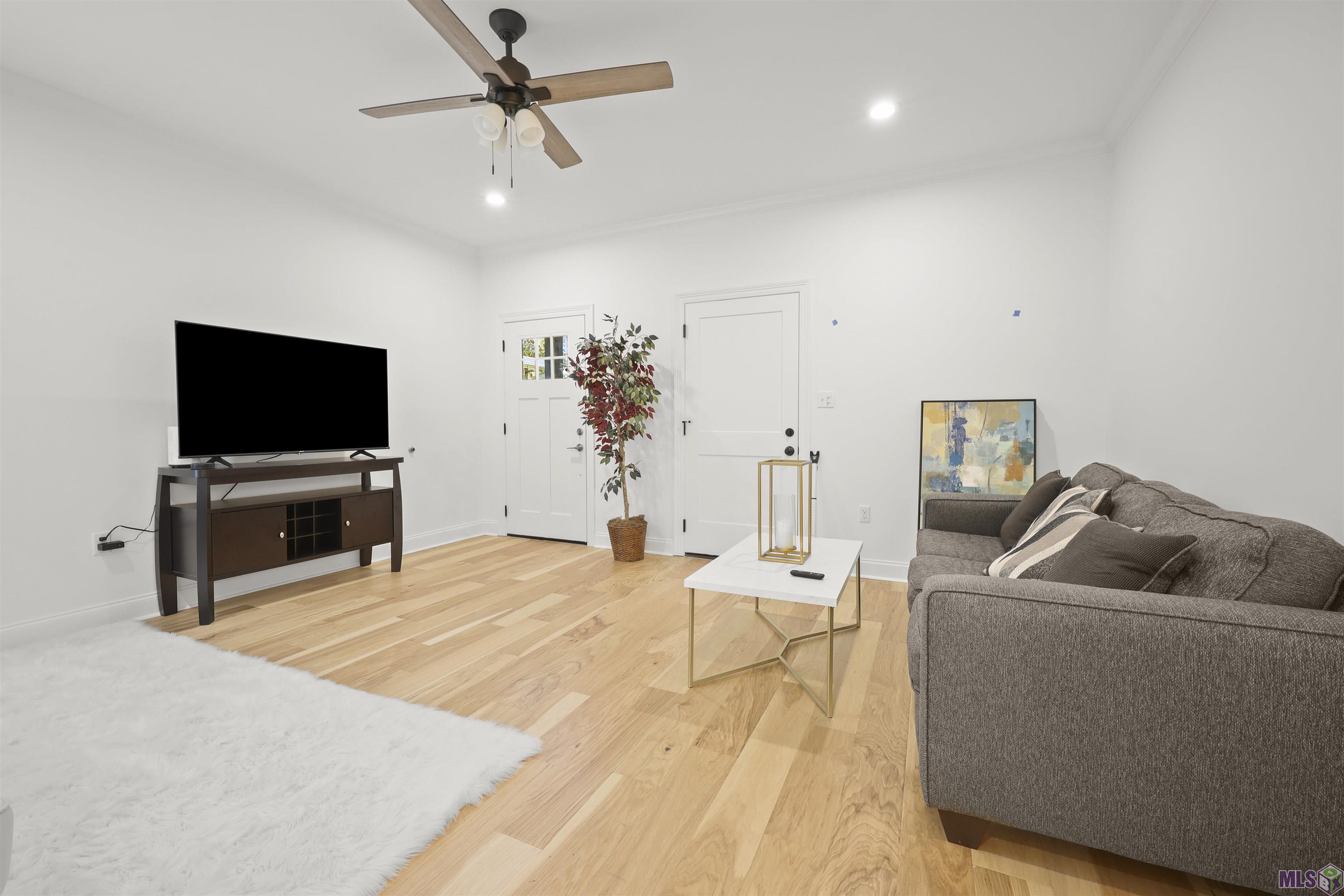 3250 Jackson Street Baker, LA 70714 - Photo 2 of 10