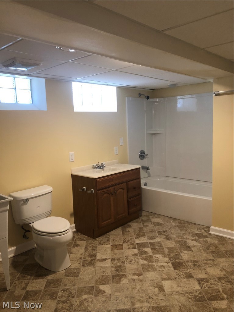 1582 Lander Road Cleveland, OH 44124 - Photo 28 of 32