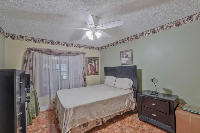 $465,000 | 7512 Ace Road North, Lake Worth, FL 33467