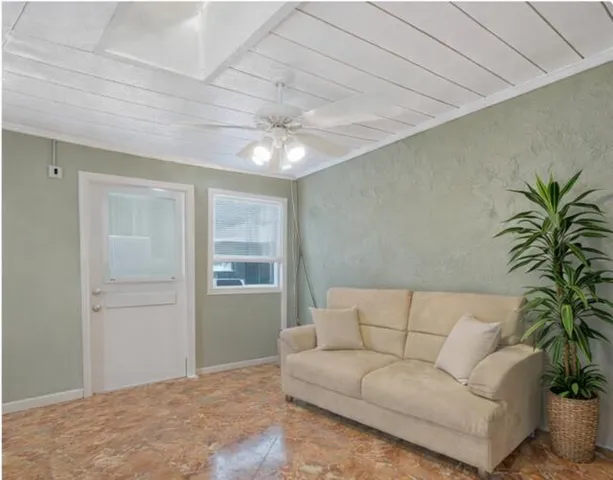 $465,000 | 7512 Ace Road North, Lake Worth, FL 33467