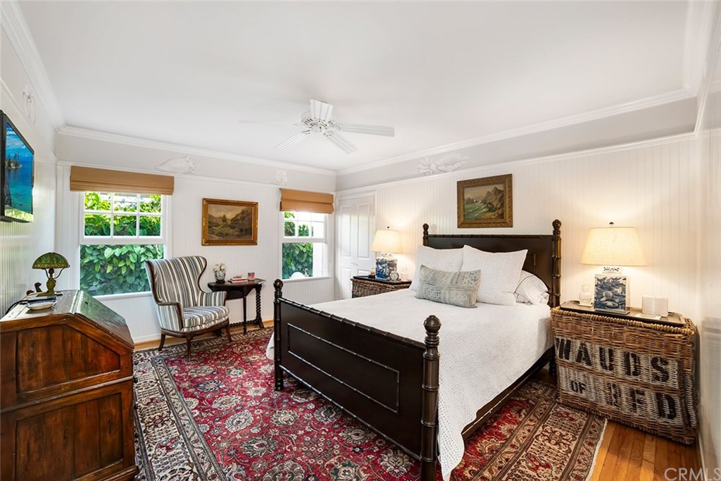 320 Emerald Bay Laguna Beach, CA 92651 - Photo 19 of 32