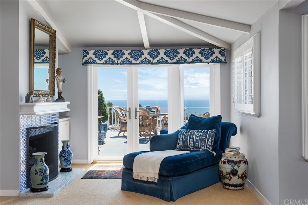 320 Emerald Bay Laguna Beach, CA 92651 - Photo 25 of 32